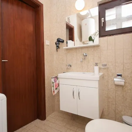 Apartment Sunny *