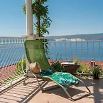 아파트 Holiday Home Sunny