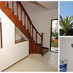 Holiday Home Sunny 아파트 셀리나