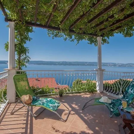 Holiday Home Sunny * 셀리나