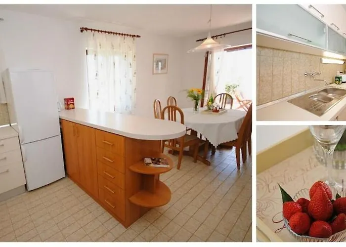 Apartman Holiday Home Sunny *